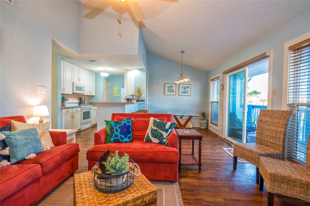 14434 Cabana E 319 Property Photo 4