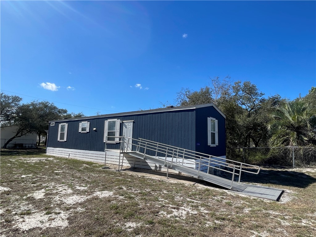 156 Sweet Bay Dr Property Photo 1