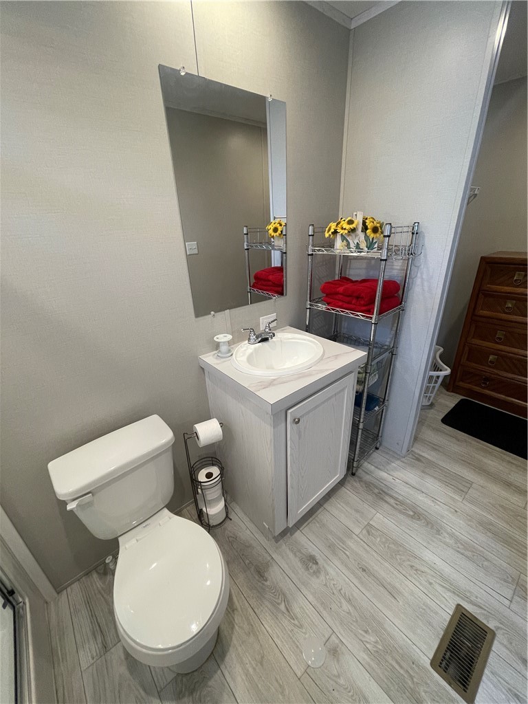 156 Sweet Bay Dr Property Photo 11