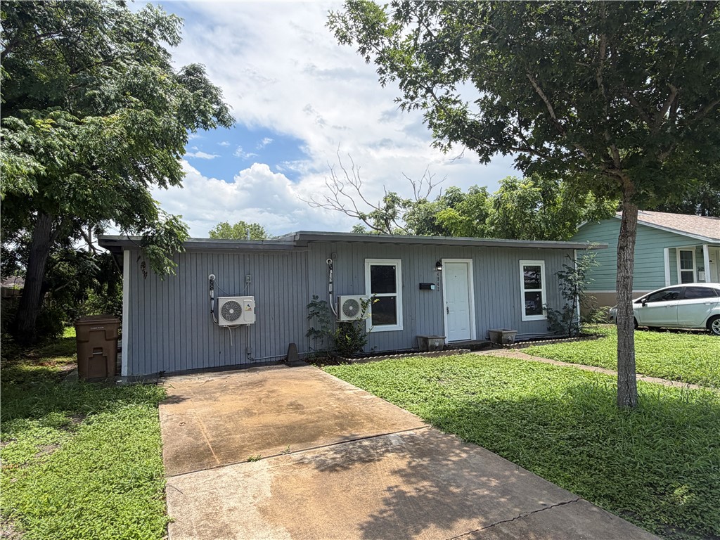 4942 Anthony St Property Photo 1