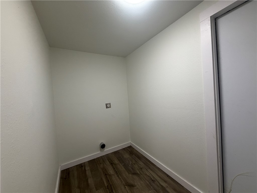 4942 Anthony St Property Photo 9