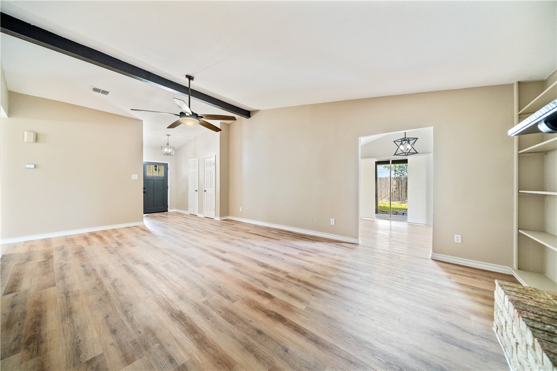 3610 Swiss Dr Property Photo 7