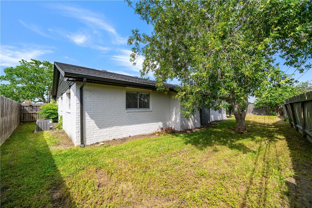 3610 Swiss Dr Property Photo 33