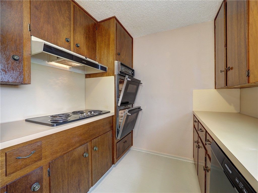 702 Drexel Dr Property Photo 10