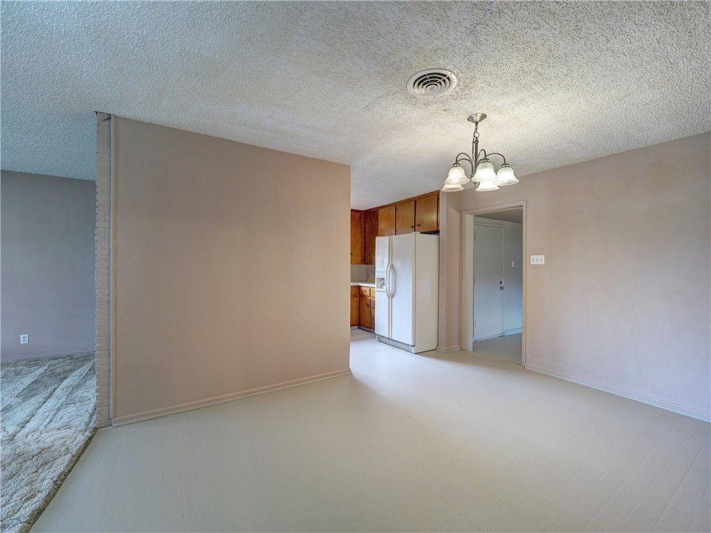 702 Drexel Dr Property Photo 16