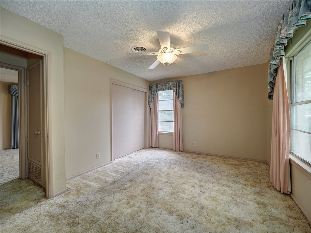 702 Drexel Dr Property Photo 20