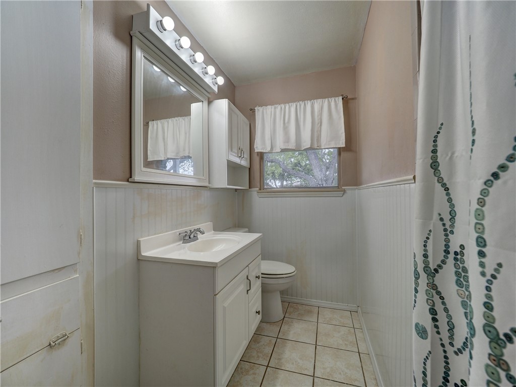 702 Drexel Dr Property Photo 23