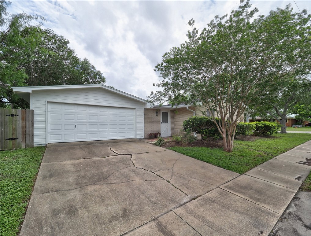702 Drexel Dr Property Photo 33