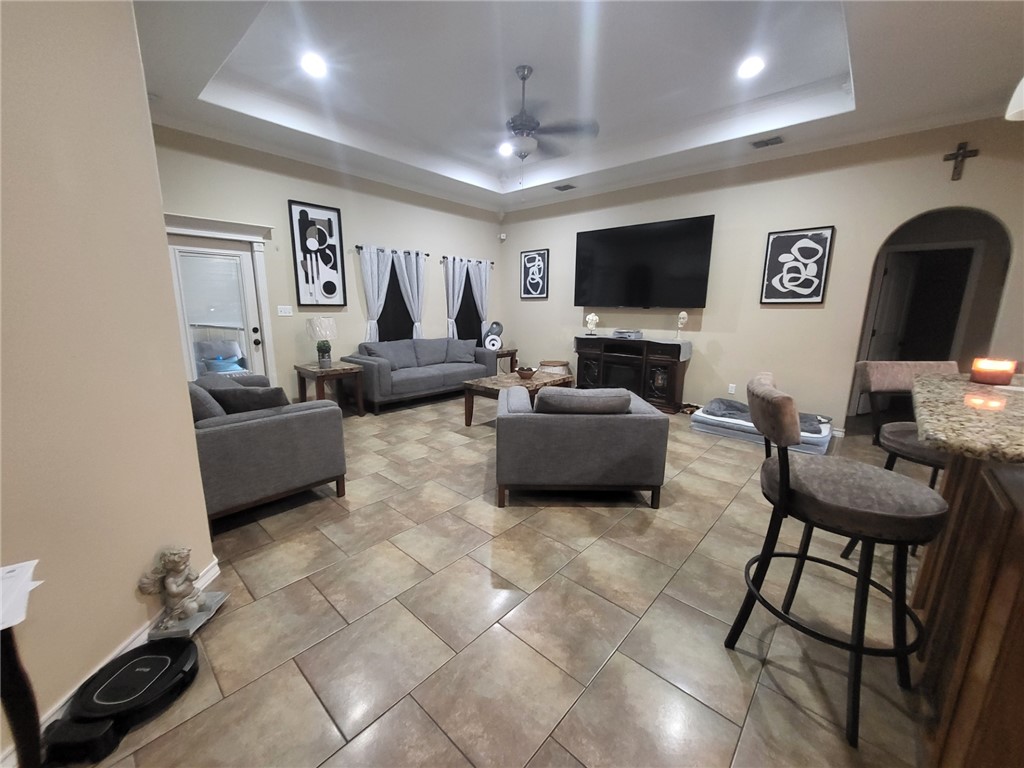 6701 Battery Park Ct Property Photo 4