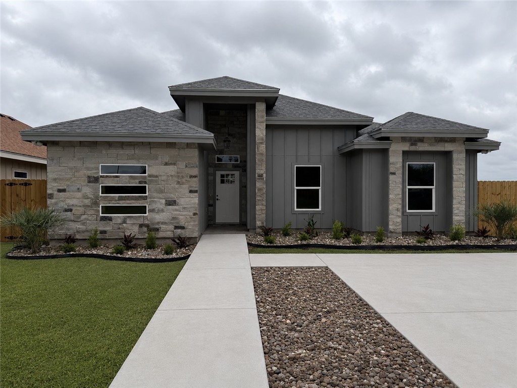 477186 Property Photo 1