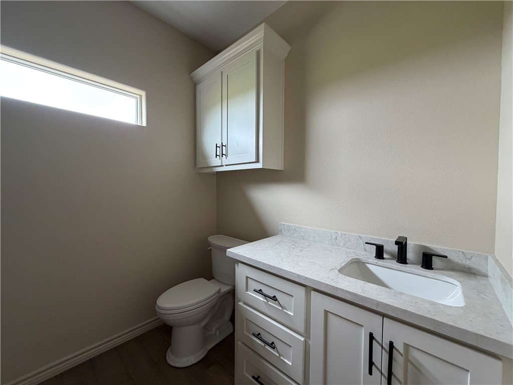 477186 Property Photo 7