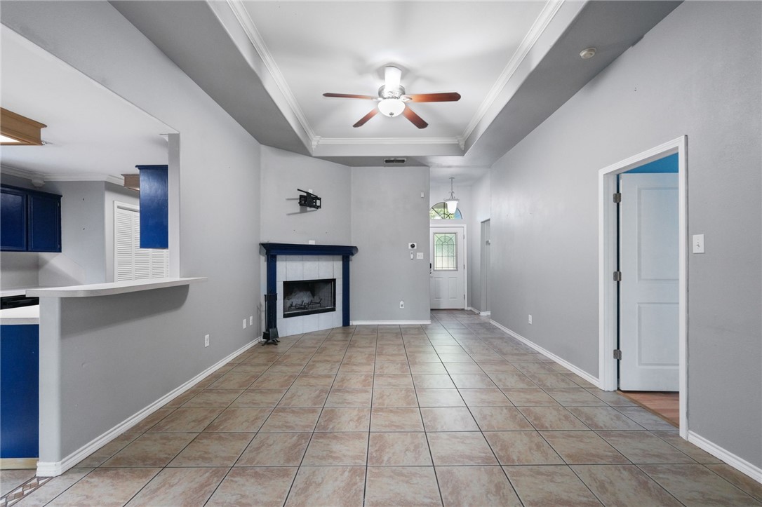 7941 Rock Crest Dr Property Photo 5