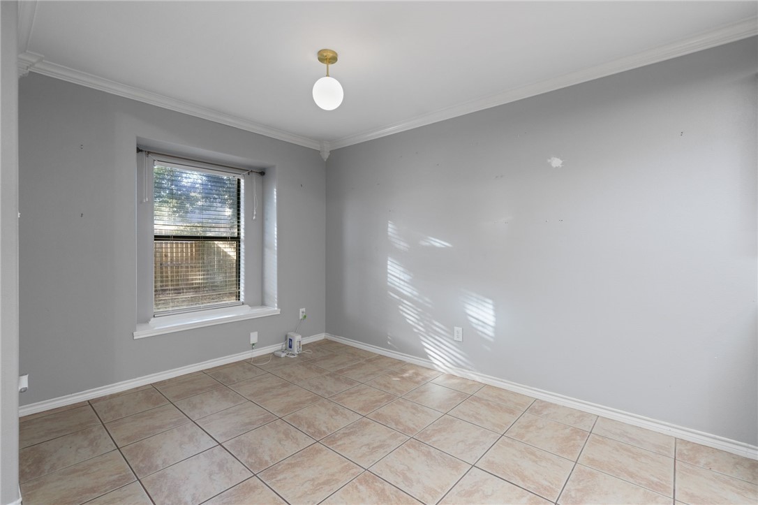 7941 Rock Crest Dr Property Photo 12