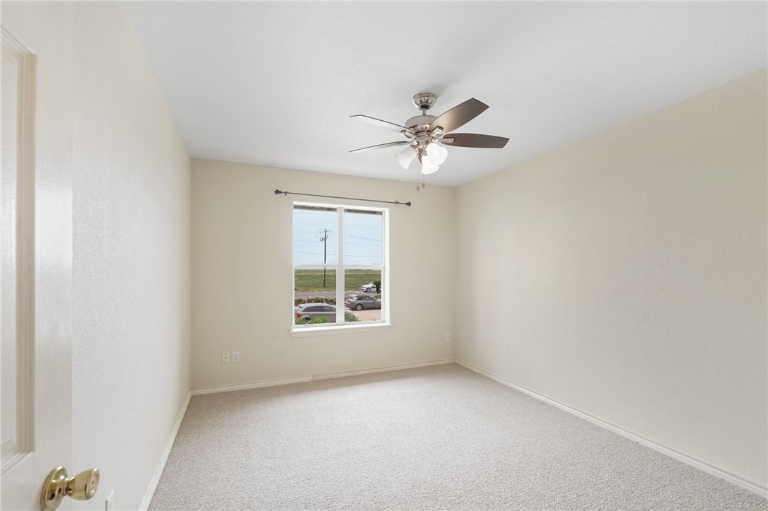 15125 Leeward Dr 9 Property Photo 14