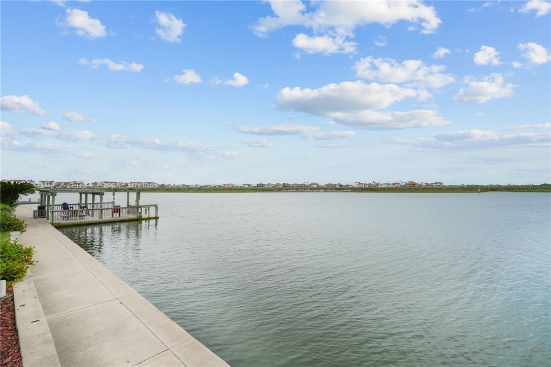 15125 Leeward Dr 9 Property Photo 23