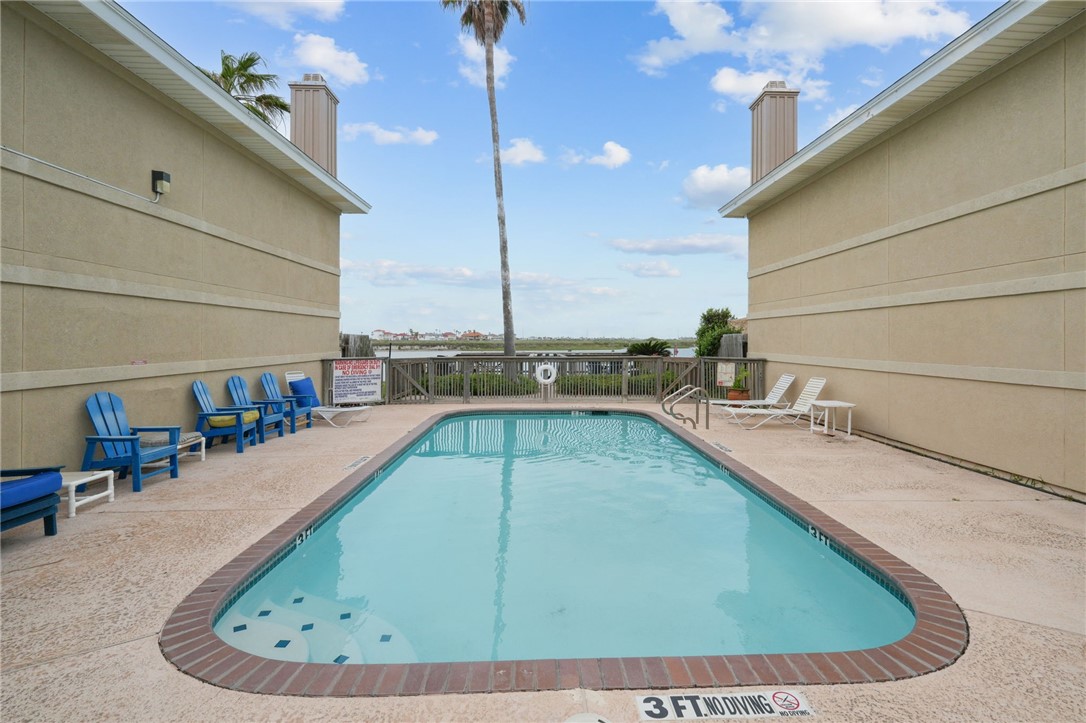 15125 Leeward Dr 9 Property Photo 27