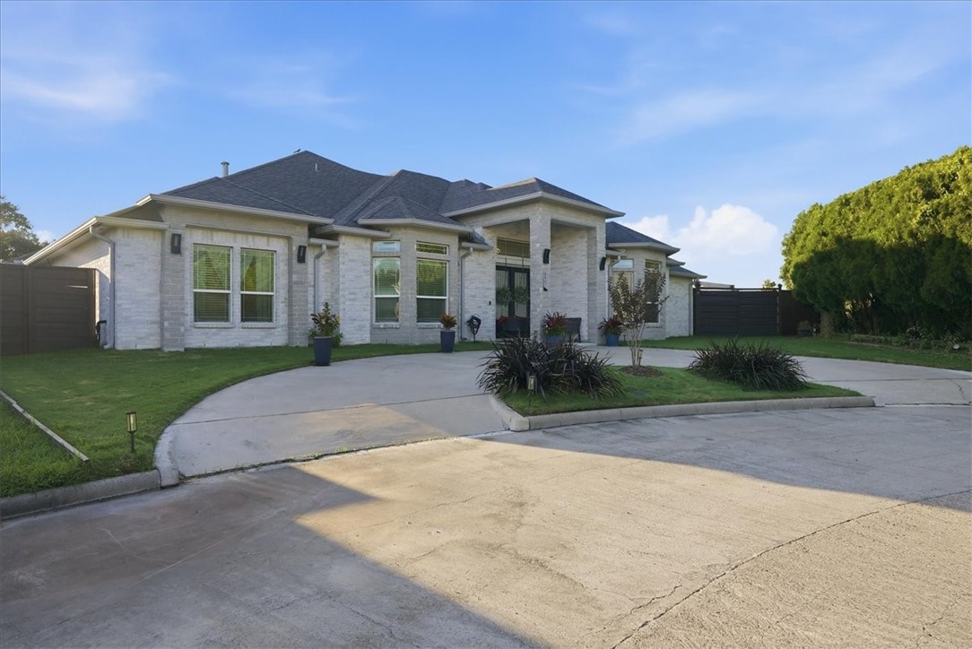 6901 Sir Lancelot St Property Photo 1