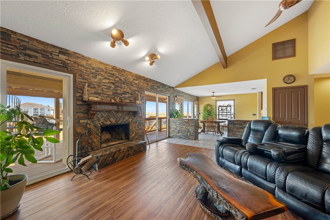 13729 Cayo Cantiles St Property Photo 5
