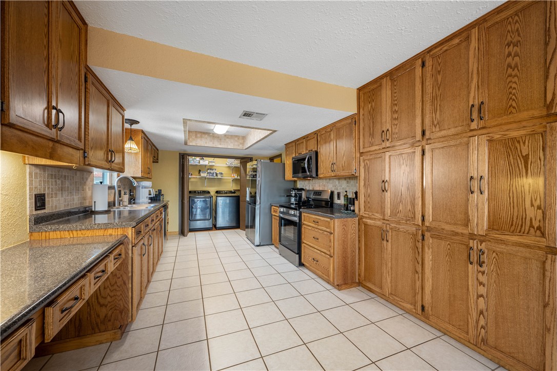 13729 Cayo Cantiles St Property Photo 7