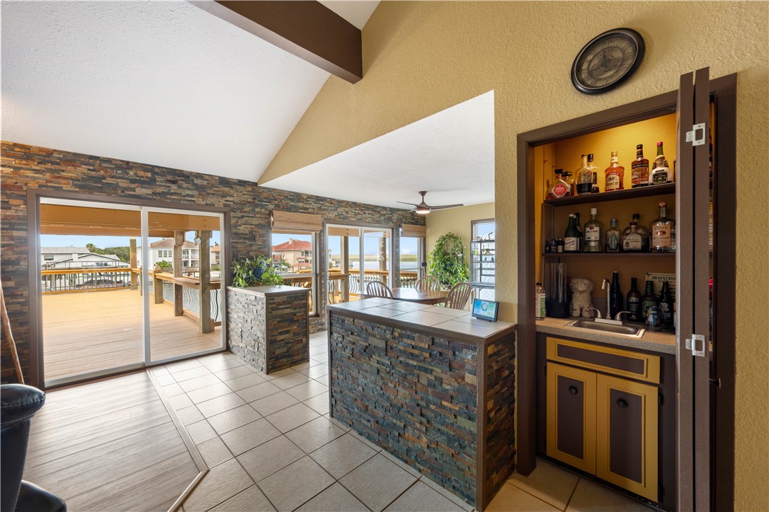13729 Cayo Cantiles St Property Photo 9