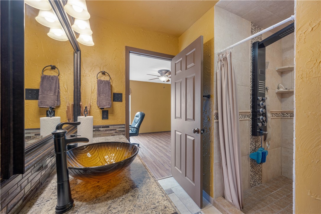 13729 Cayo Cantiles St Property Photo 18
