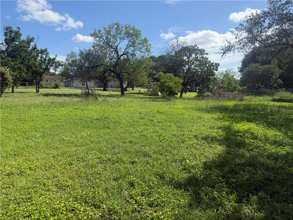 1700 S Cameron St Property Photo 8