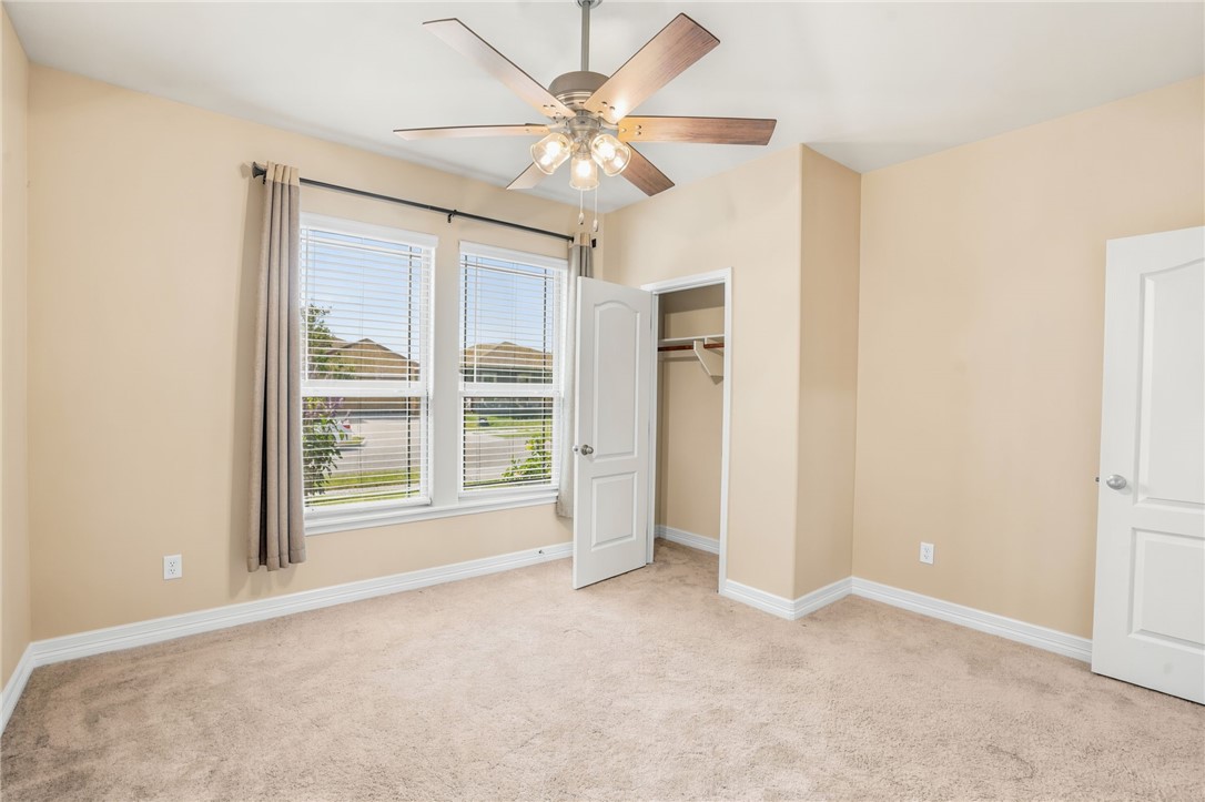2221 Cuarzo Dr Property Photo 16