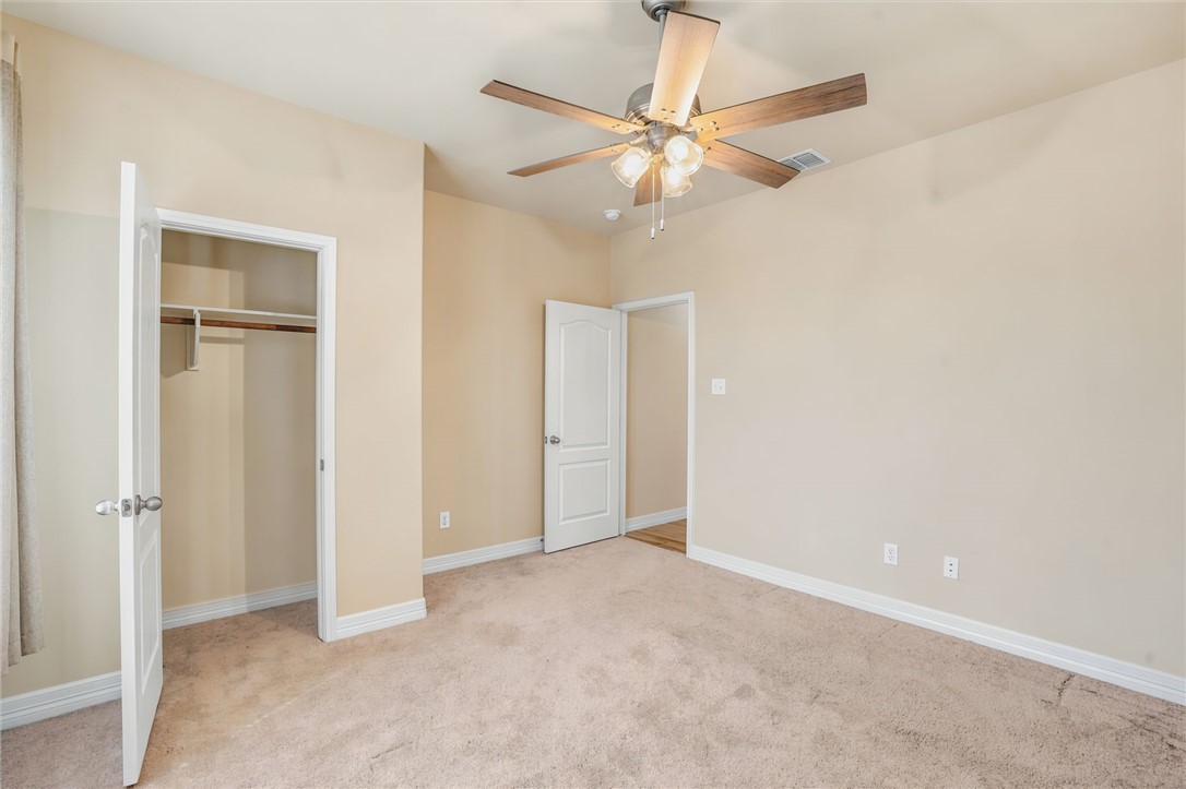 2221 Cuarzo Dr Property Photo 17