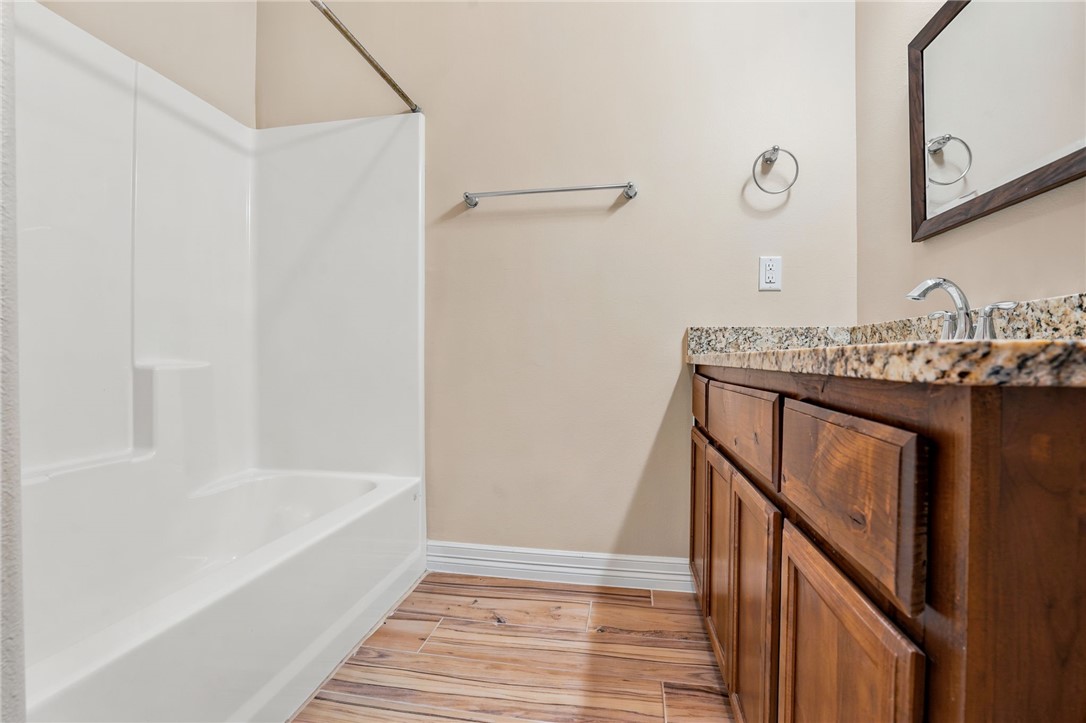 2221 Cuarzo Dr Property Photo 28