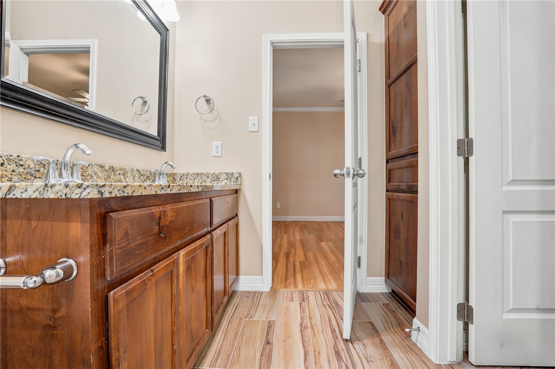 2221 Cuarzo Dr Property Photo 30
