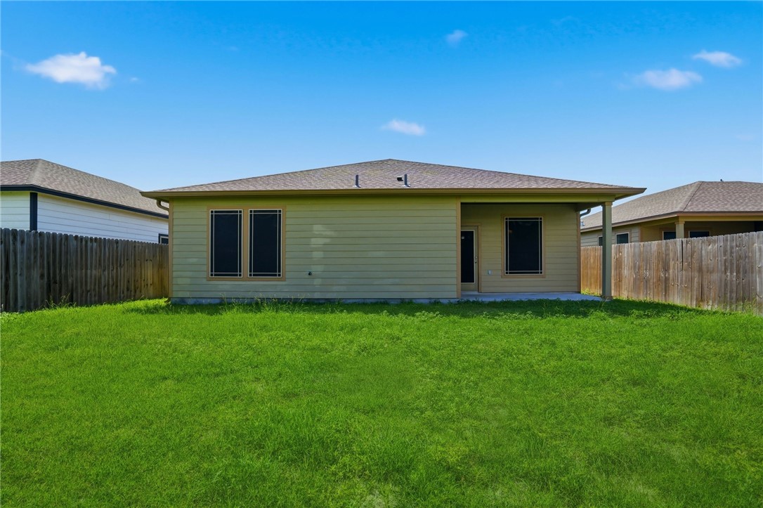 2221 Cuarzo Dr Property Photo 35