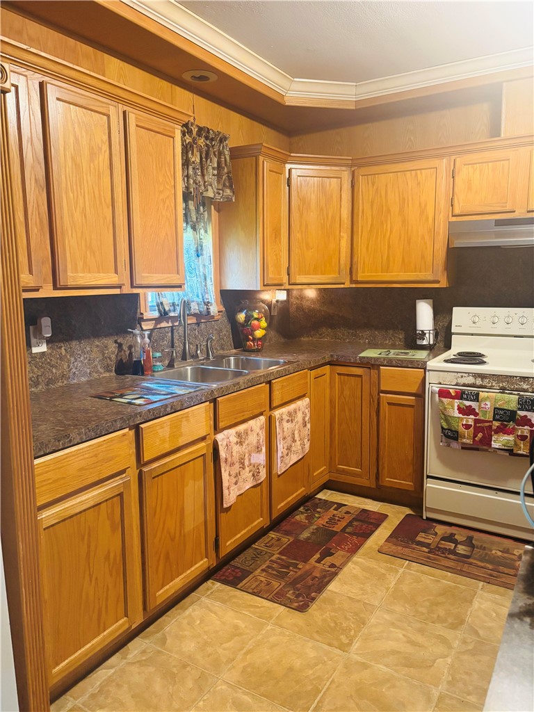 845 N Reynolds Property Photo 13