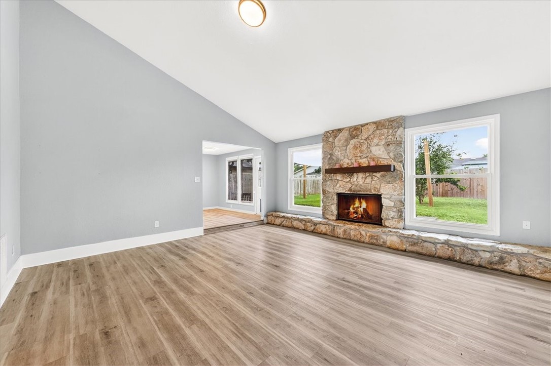 1749 Dawn Breeze Dr Property Photo 8