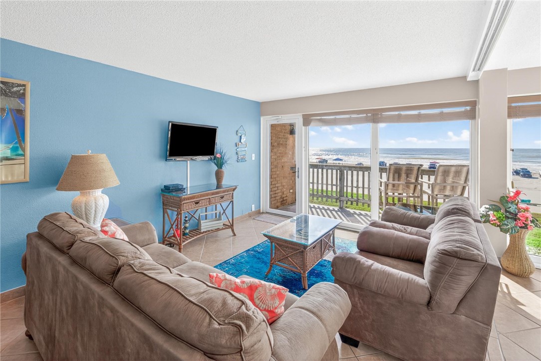 14810 Windward Dr 217 Property Photo 15