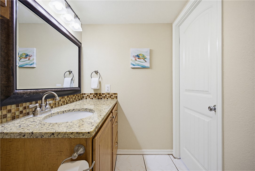 14810 Windward Dr 516 Property Photo 14