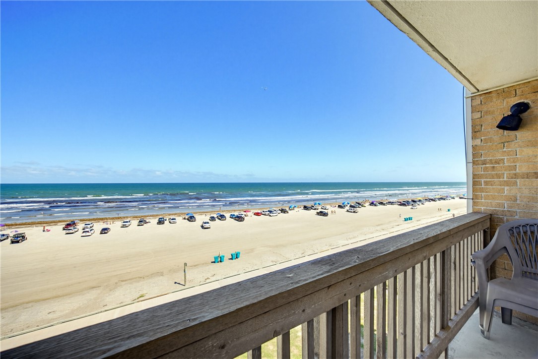 14810 Windward Dr 516 Property Photo 20