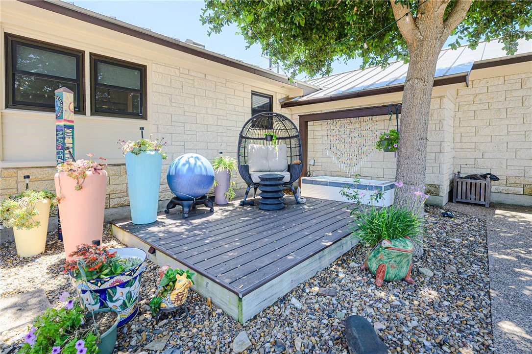 1622 Cherry St Property Photo 13