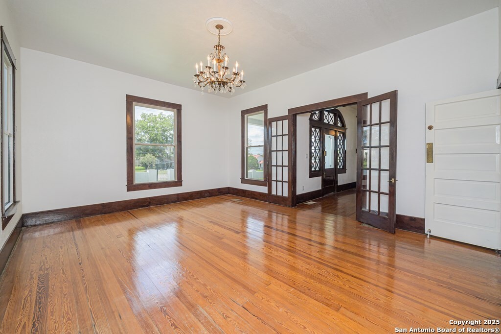 519 Fm 623 E Property Photo 6