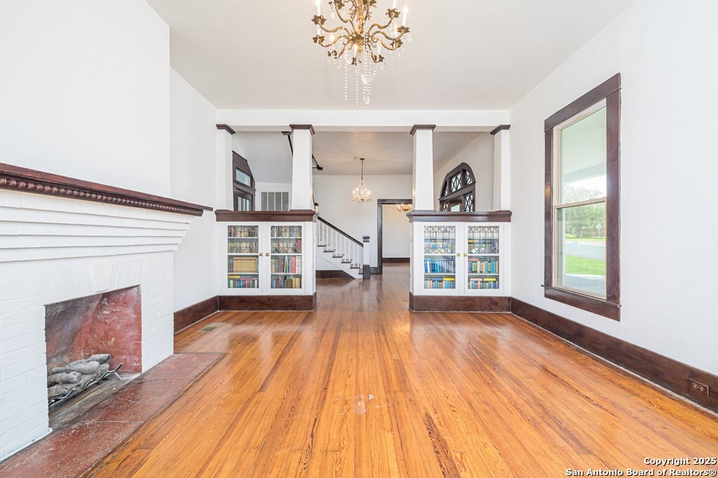 519 Fm 623 E Property Photo 8
