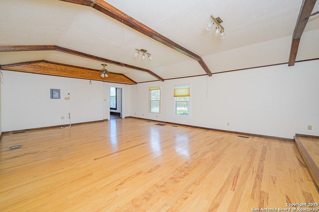 519 Fm 623 E Property Photo 29