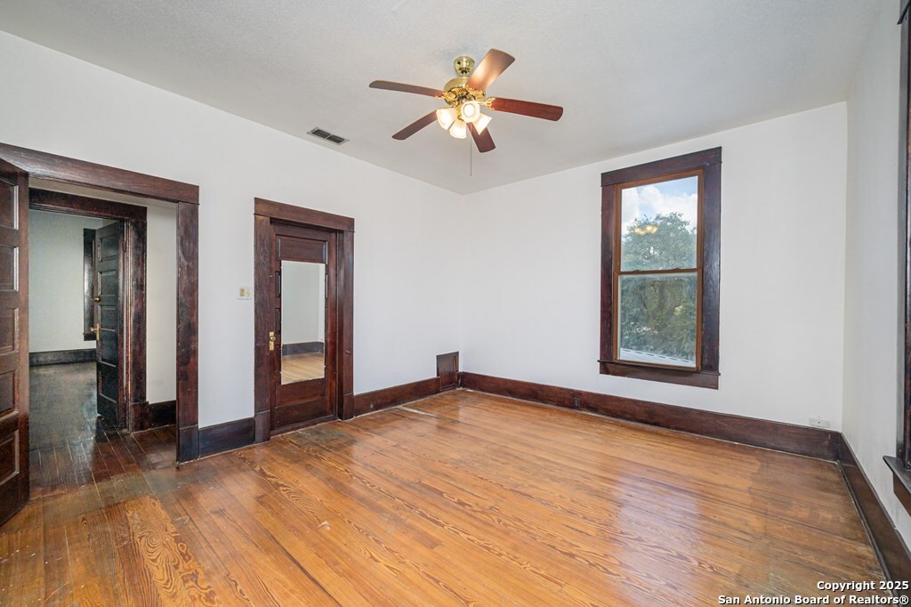 519 Fm 623 E Property Photo 34
