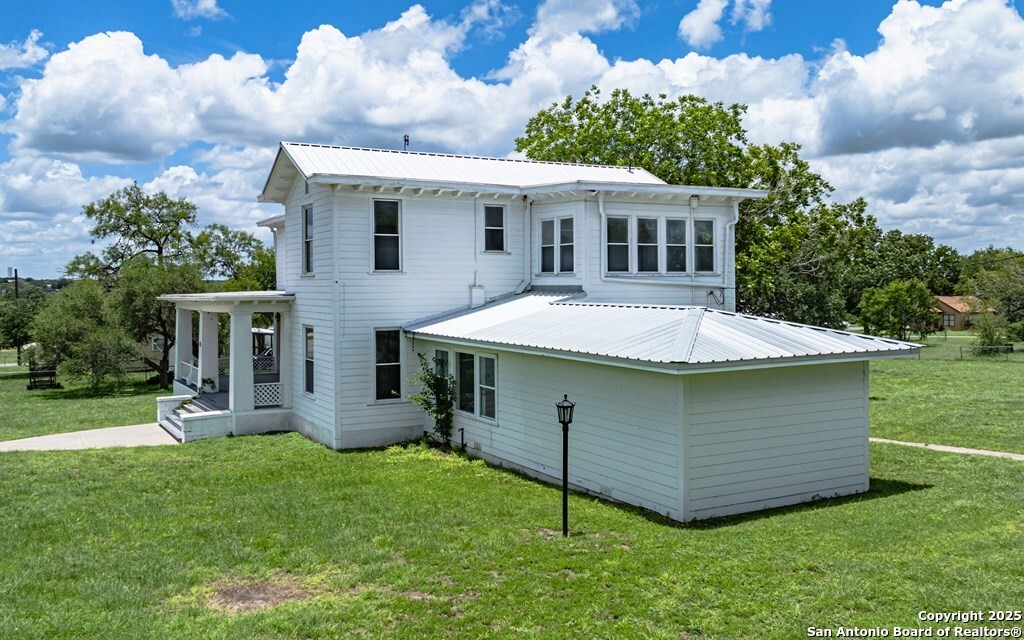 519 Fm 623 E Property Photo 38
