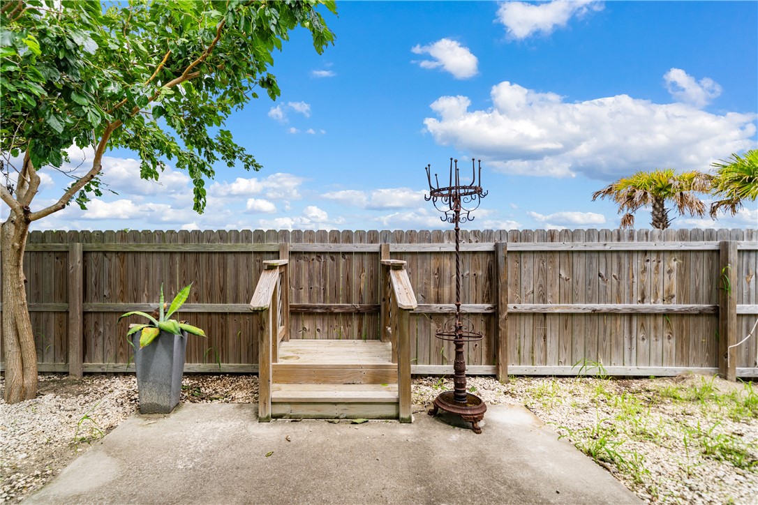 225 Port Lavaca St Property Photo 20