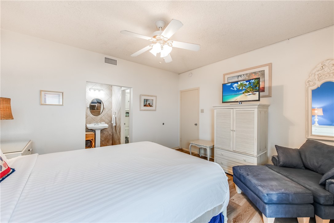 6317 State Highway 361 6216 Property Photo 16