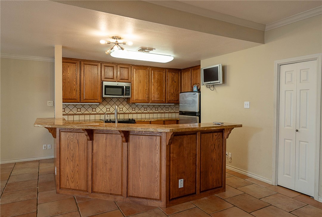 4245 Santa Fe St Property Photo 6