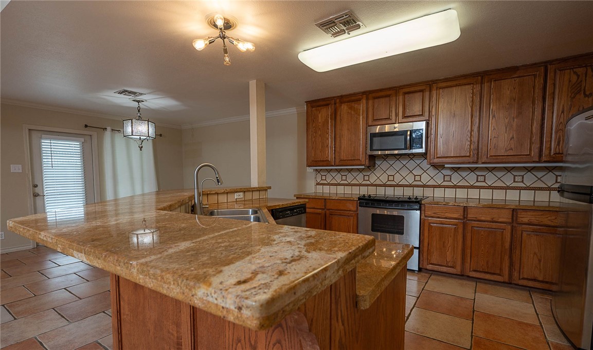 4245 Santa Fe St Property Photo 7