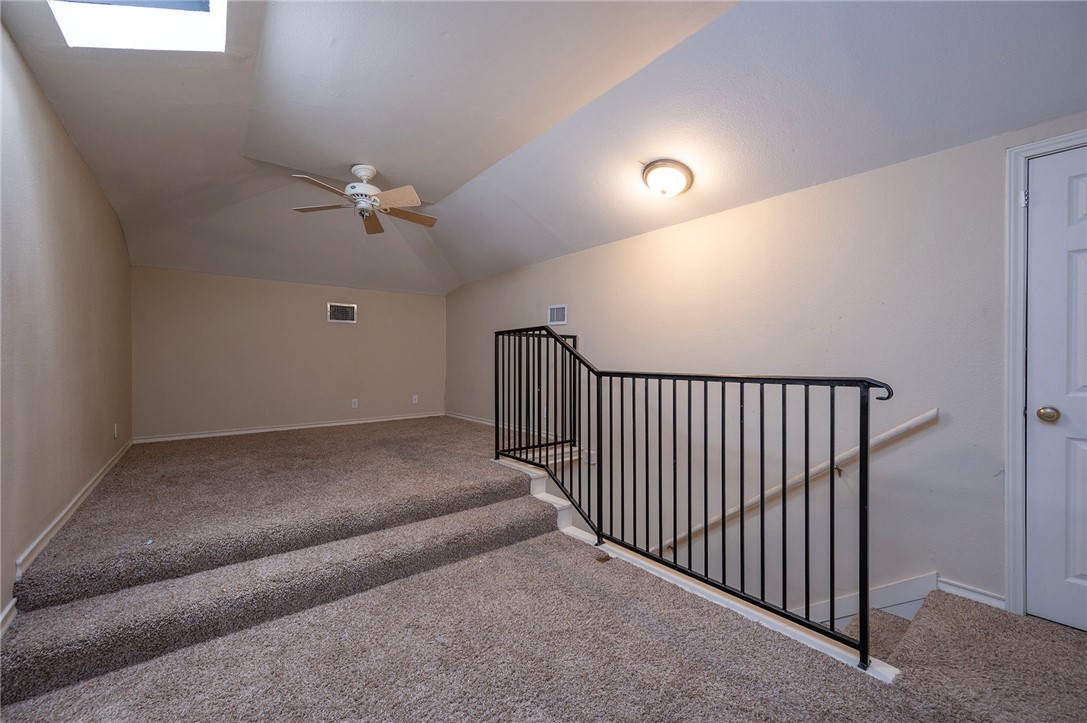 4245 Santa Fe St Property Photo 21