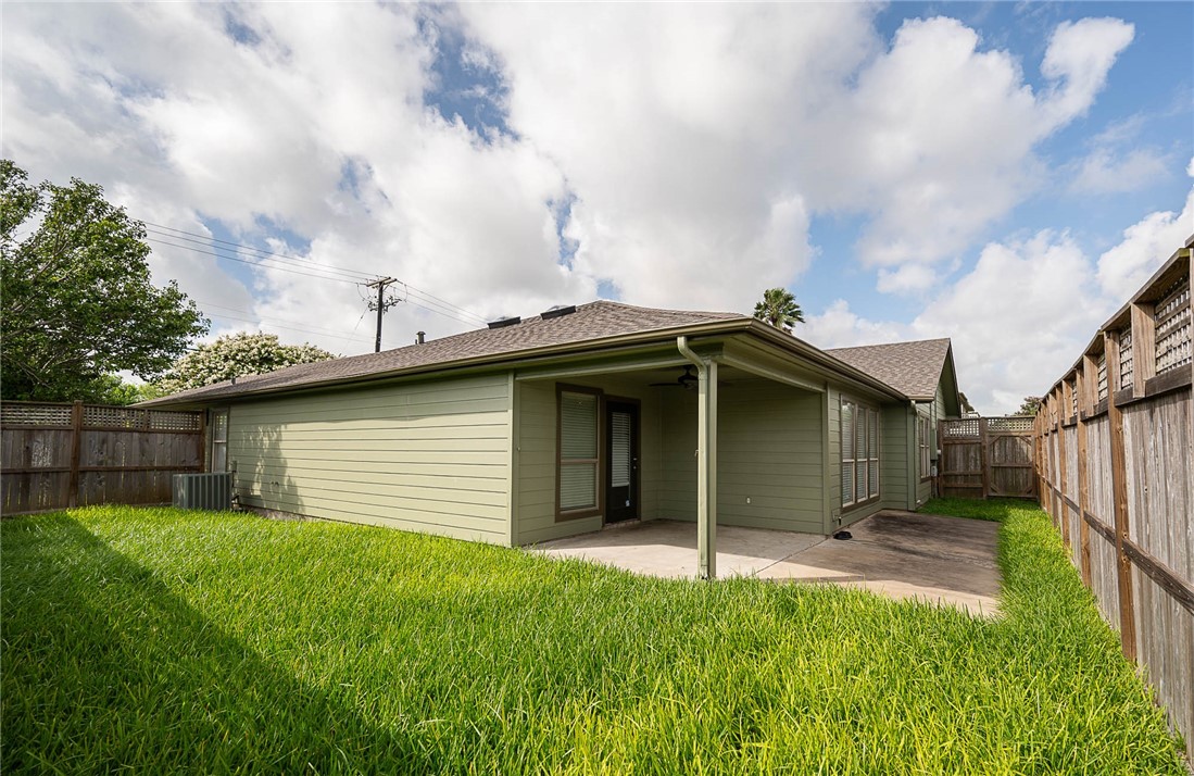 4245 Santa Fe St Property Photo 22