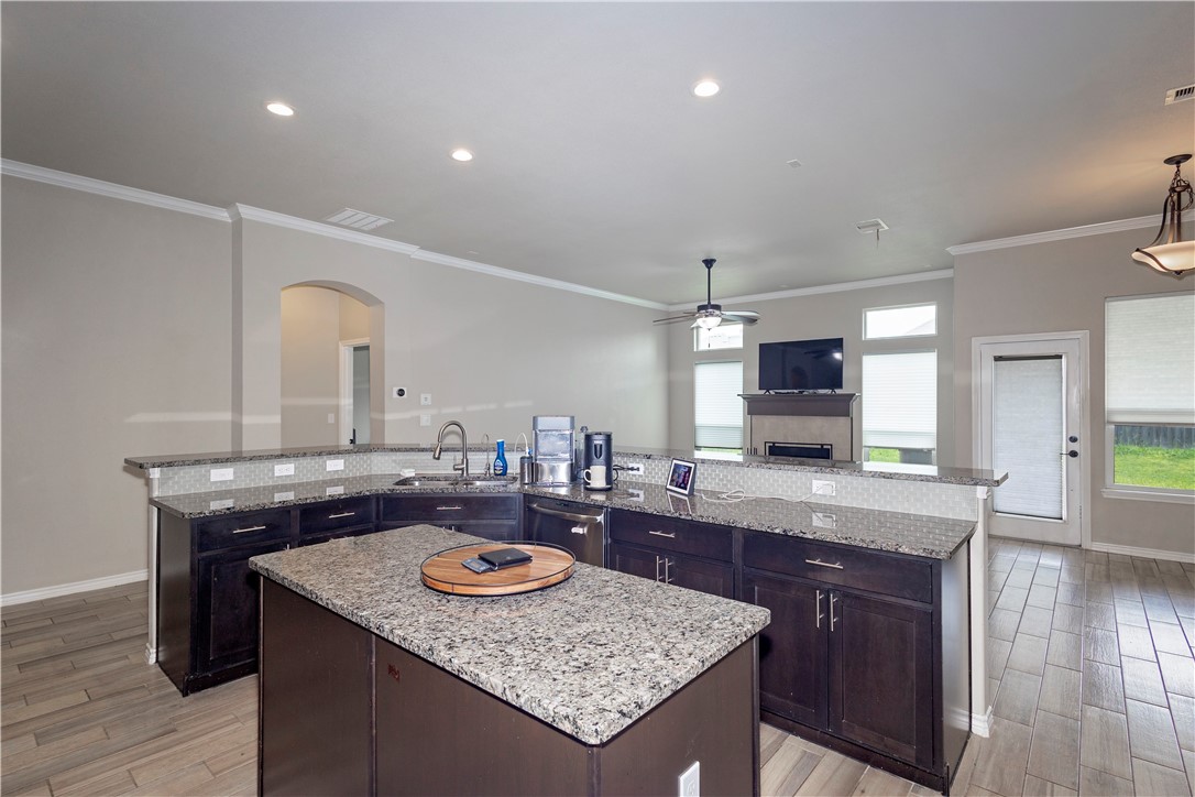 7514 Dr Hector P Garcia Dr Property Photo 24