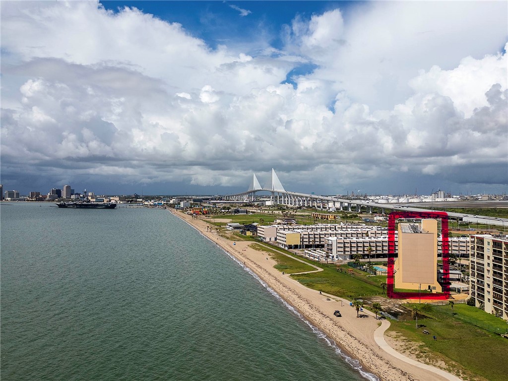 4000 Surfside Blvd 403 Property Photo 2